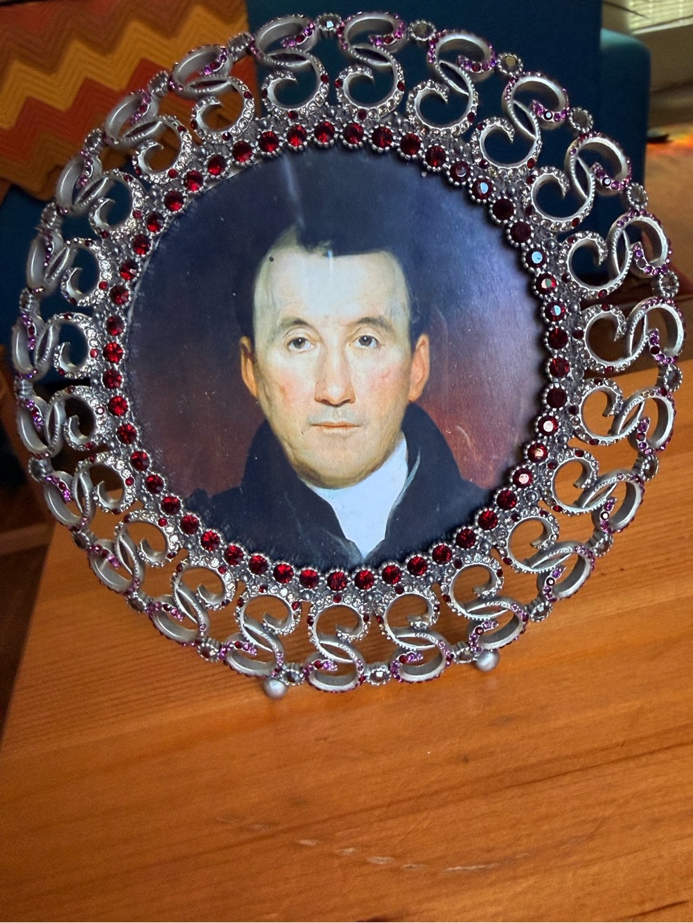 Jay Strongwater round embellished picture frame